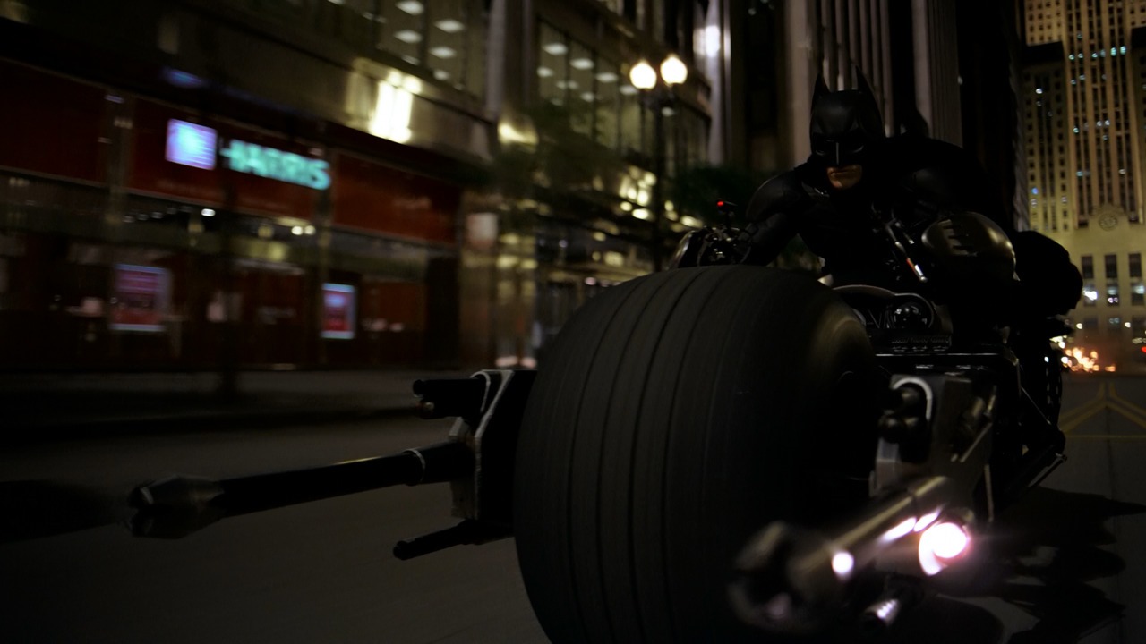 [The-Dark-Knight-Bat-Pod%255B1%255D.jpg]