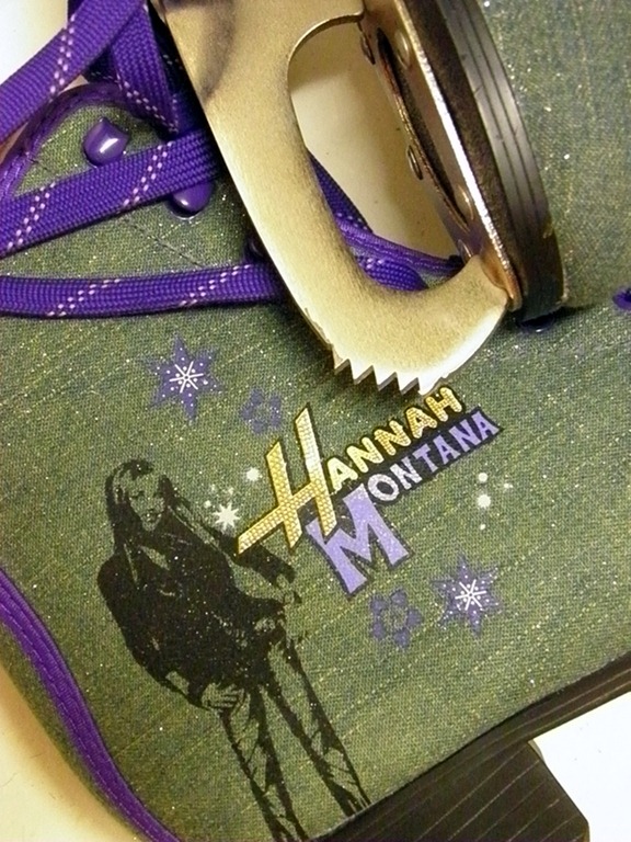 [1-Hannah%2520Montana%2520Skates%255B4%255D.jpg]
