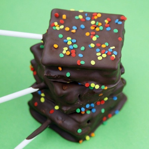 How to Make S'mores Pops