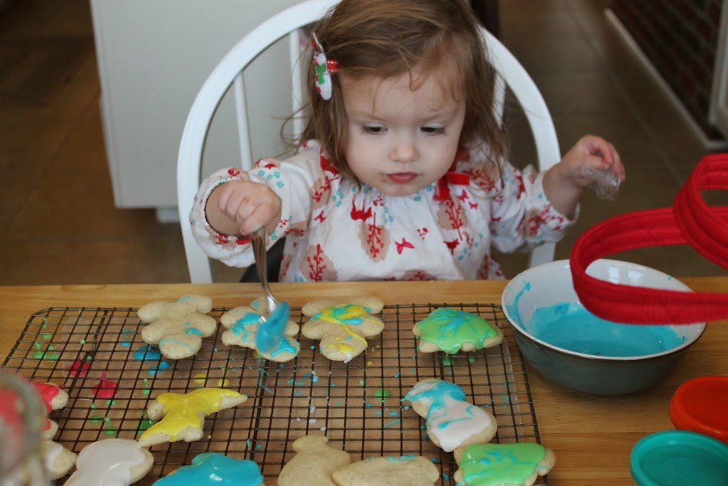 [Zoey-Making-Christmas-Cookies-on-Chr%255B5%255D.jpg]