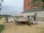 Los de "mudanzas" nos montaron el escenario.