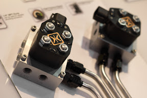 The VU2 Valve has all threaded ports for custom hardlines