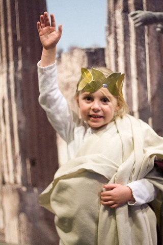 11.19.12 dmns soph toga