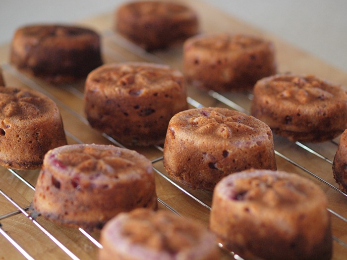 more raspberry friands