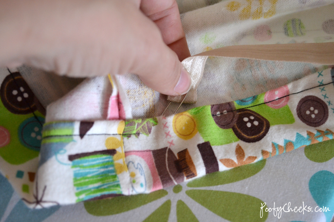 Fitted Crib Sheet Sewing Tutorial
