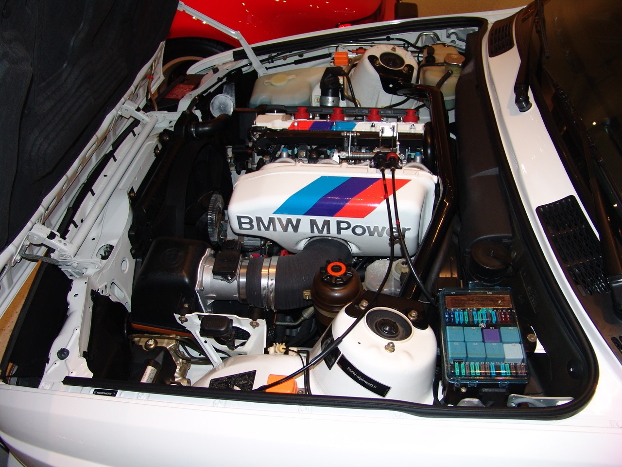 [1991-BMW-M3-EVO-Carscoop3%255B2%255D.jpg]