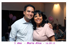 Fotos do evento Maria Alice  (01 ano) - 16.09.11. Foto numero 76 da Social Click Fotografia Digital, do Rio de Janeiro, RJ, que faz fotos divertidas, fotos malucas, fotos com fantasias, fotos na hora, fotografia maluca, fotografia divertida com molduras personalizadas. fotos divertidas malucas foto maluca animadas animado rj rio de janeiro divertida fantasia animada noivas 15 anos fotografas casamento