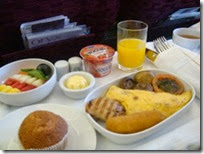 qatar-airways-food 2
