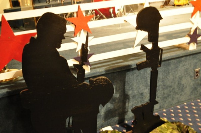 [veterans%25202011%2520061%255B3%255D.jpg]