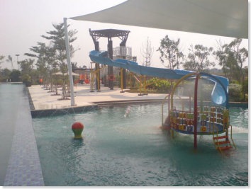 jakarta garden city water park