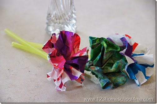 Beautiful and simple flower craft for kids Beautiful and simple flower craft for kids