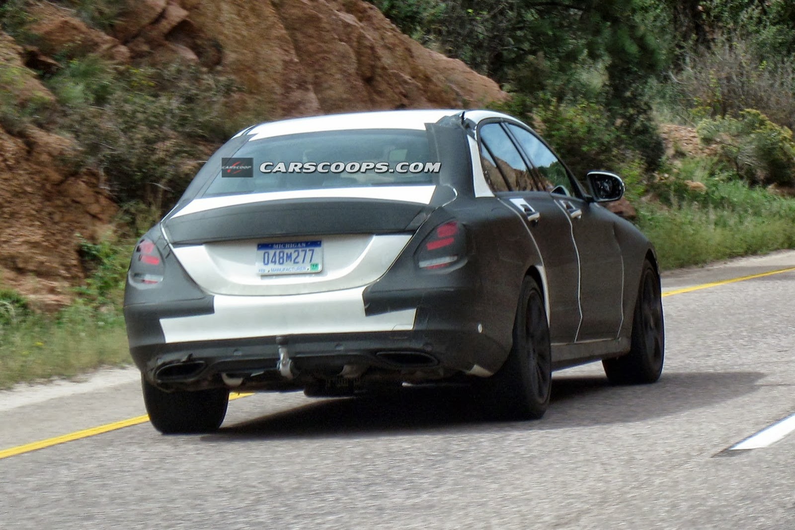 [2015-Mercedes-C-Class-AMG8%255B2%255D.jpg]