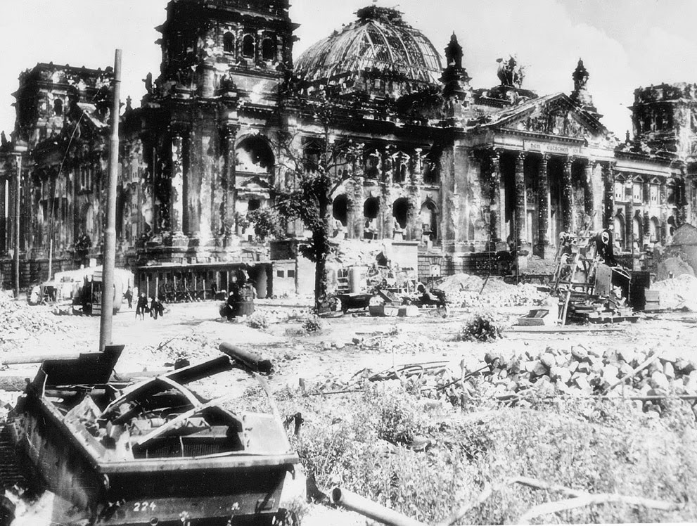 [Berlin%2520Germany%2520Reichstag%2520WWII%255B3%255D.jpg]