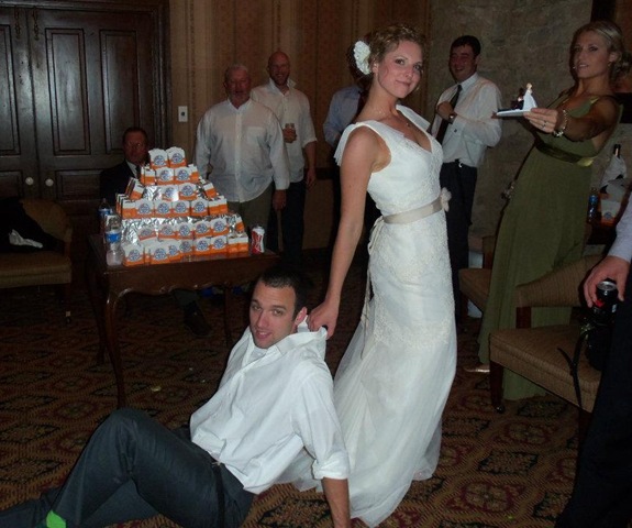 [cake%2520topper%2520pose%255B7%255D.jpg]