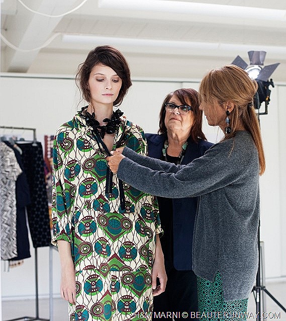 [H%2526M%2520MARNI%2520SPRING%25202012%2520MEN%2520%2526%2520WOMEN%2520COLLECTION%2520CONSUELO%2520CASTIGLIONI%255B7%255D.jpg]