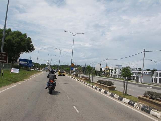 [IMG_26992.jpg]