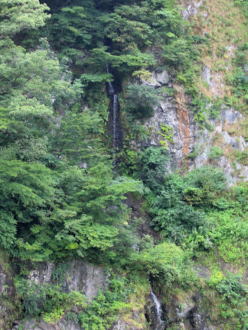 真背戸の滝