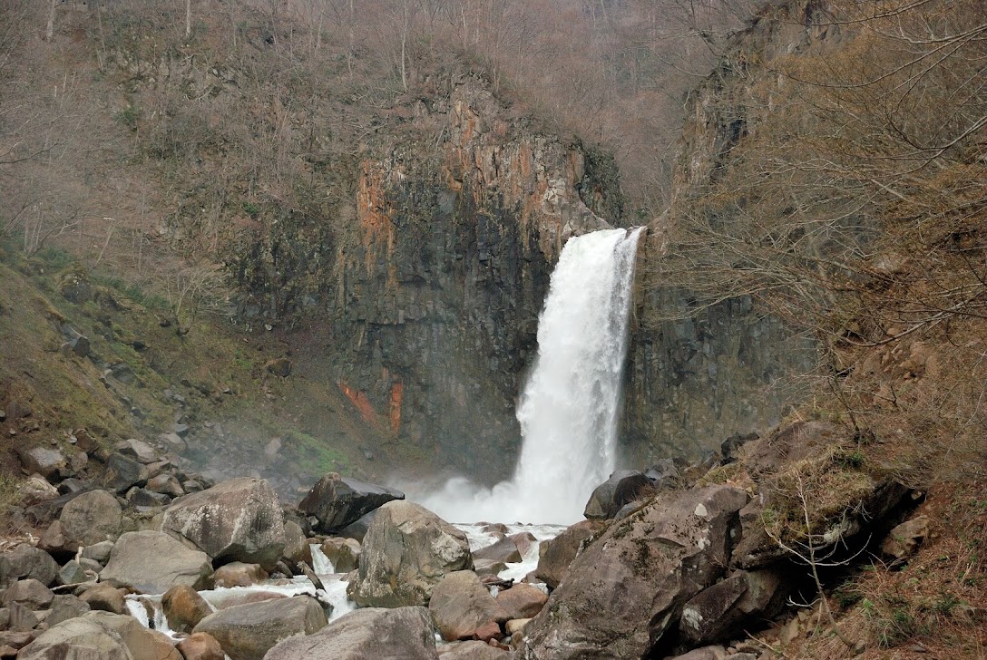 苗名滝 niigata01_a_1.jpg