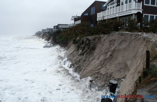 Beach erosion at Long Beach Island, New Jersey, 14 Nov 2009. pressofAtlanticCity.com