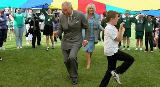 [viral-picdump-pics-dde3ff%255B2%255D.jpg]