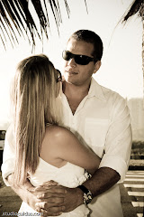 Fotos do evento Extena: Andressa + Felipe. Foto numero 0026 do Studio Caldas, do Rio de Janeiro, RJ. Lincoln Caldas e equipe fazem fotos de casamento (fotografias de casamentos), fotos de making-of (making of de noiva), fotos em estudio (ensaios fotograficos), fotos de casal (ensaios fotograficos de e-session), fotos de familia, videos de casamento (filmagem de casamentos), videos de making-of e clipes de casamento. Fotojornalismo e videojornalismo no Rio de Janeiro, RJ. fotos casamento rio de janeiro fotografias casal rj foto eventos familia noiva ensaio fotografico videos galeria noivas fotografo evento casar retrato fotografía vestido fotografia casamentos decoracao decoração festa