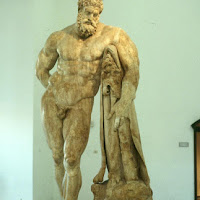 59.- Lisipo. Hércules Farnesio