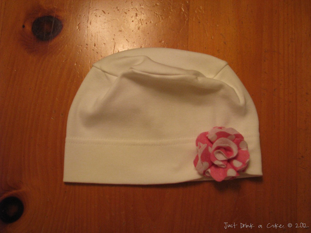 [felt%2520flower%2520on%2520sleep%2520cap%2520%25282%2529%255B3%255D.jpg]