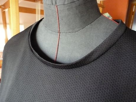 [Neckline%2520loose%255B3%255D.jpg]