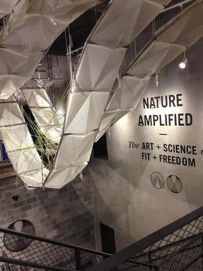 Nike Store de Shanghai construido elementos reciclados