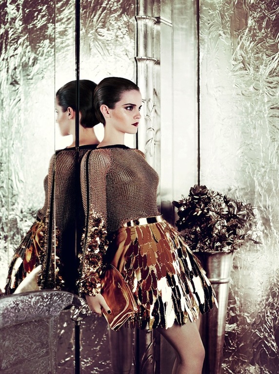 [Emma-Watson---Vogue-July-2011---63.jpg]