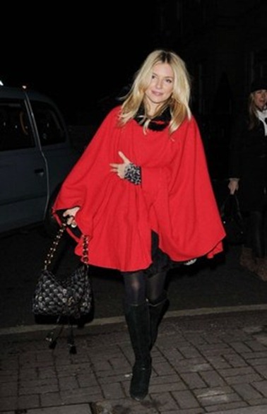 Sienna-Miller-cape-2-172311_L