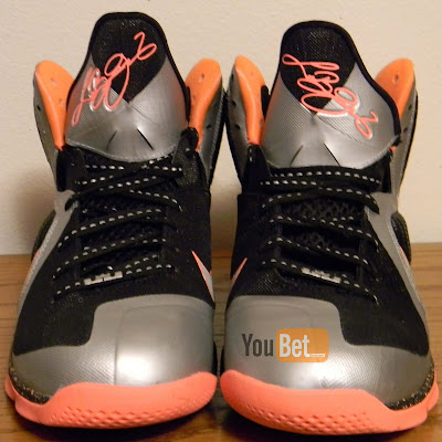 nike lebron 9 gr silver black orange 2 05 New Pics: Upcoming Nike LeBron 9 Mango Slated for March 2nd