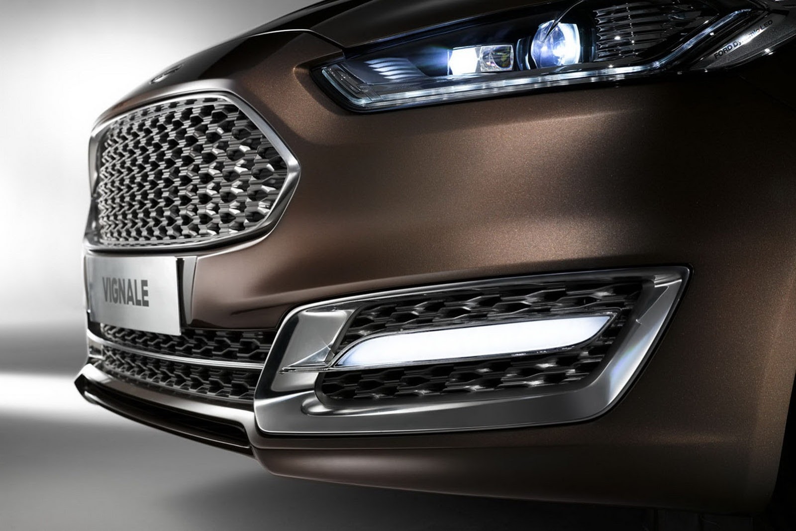 [Ford-Mondeo-Vignale-3%255B2%255D.jpg]