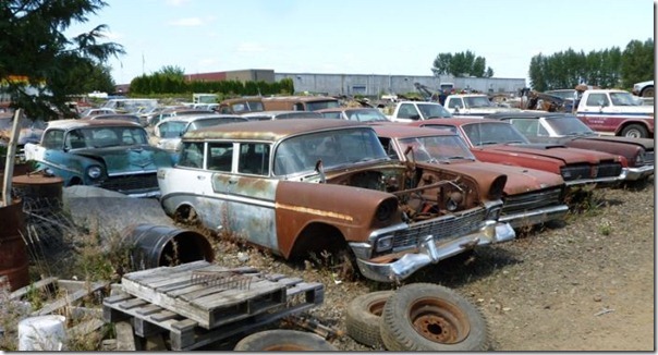Cemitério de carros em Oregon (1) Cemitério de carros em Oregon (1)
