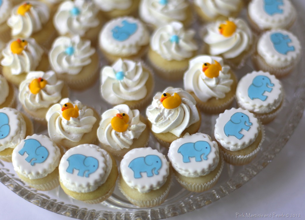 [baby-shower-mini-cupcakes-997-copy9.jpg]