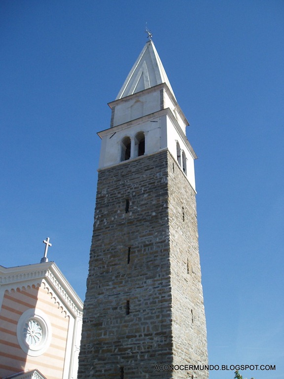 [16-Izola-Torre-e-Iglesia-de-San-Maur.jpg]