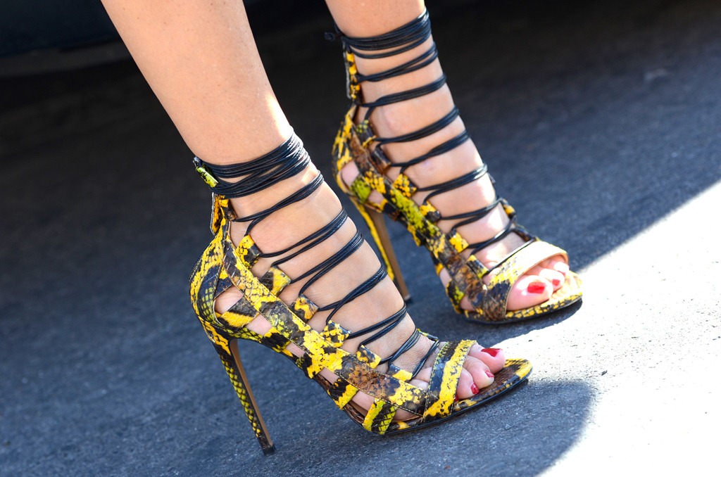 [NobodyKnowsMarc.com%2520Gianluca%2520Senese%2520Paris%2520Fashion%2520week%2520street%2520style%2520shoes%2520high%2520heels%2520%255B4%255D.jpg]