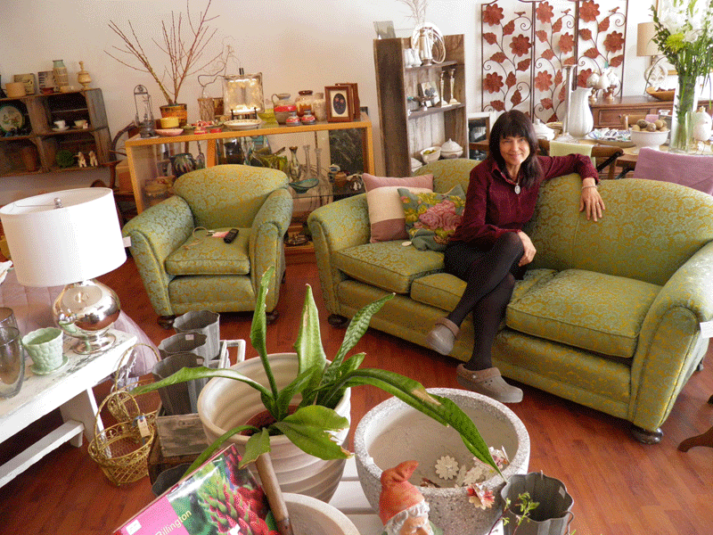 [barb-couch%255B3%255D.gif]