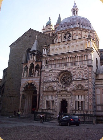 Lombardy_Basilica_Santa_Maria_Maggiore_Outside