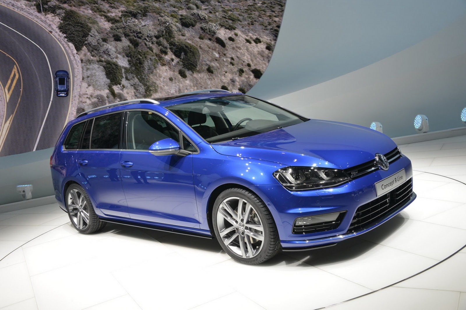 VW-Golf-Variant-R-Line-3%25255B2%25255D.jpg