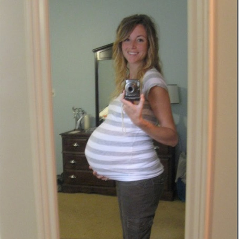 Twins 33 Weeks Bean In Love