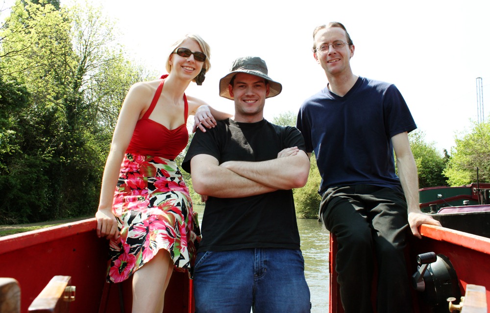 [UK%2520Day%2520Two%2520Canal%2520Trip%2520Three%2520Musketeers%255B6%255D.jpg]