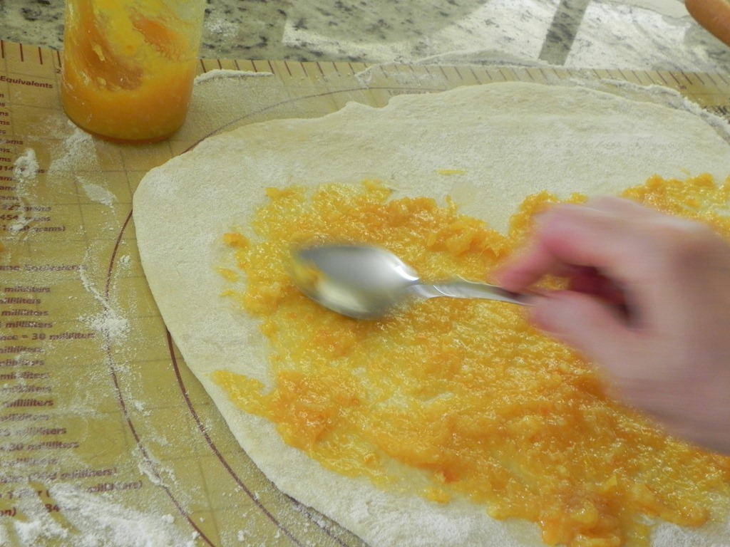 [DSCN7233%255B4%255D.jpg&description=Orange Bread and Lake Como')]
