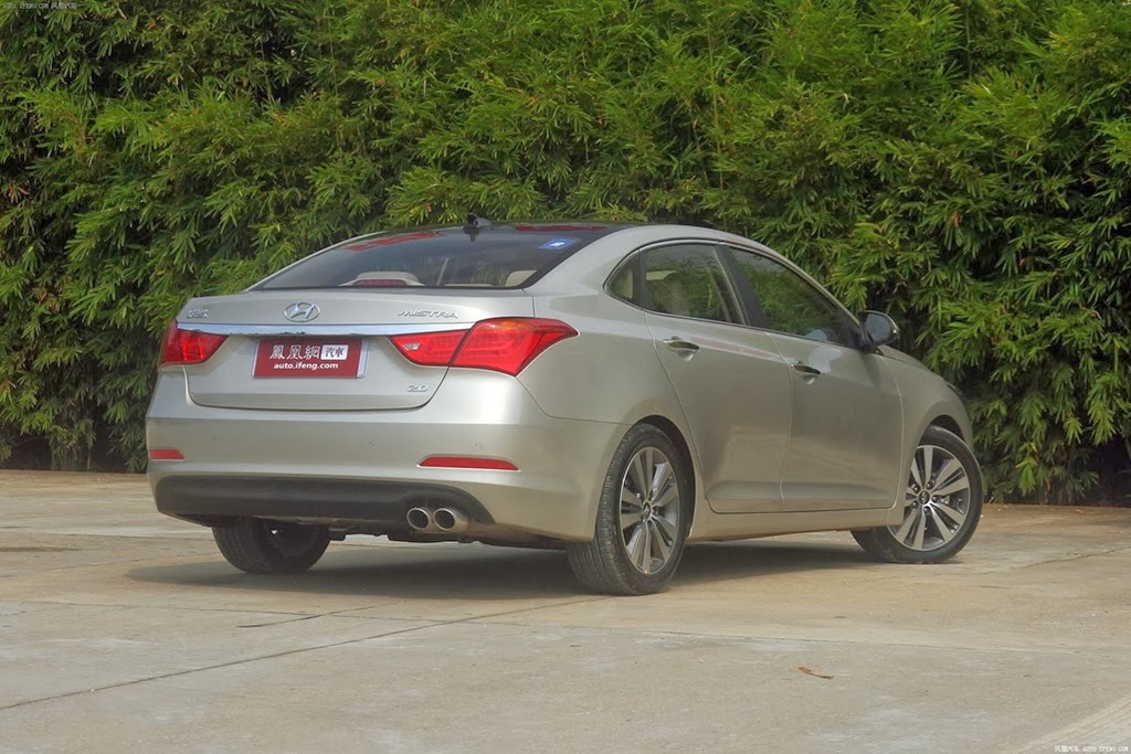 [Hyundai-Mistra-Sedan-9%255B2%255D%255B2%255D.jpg]