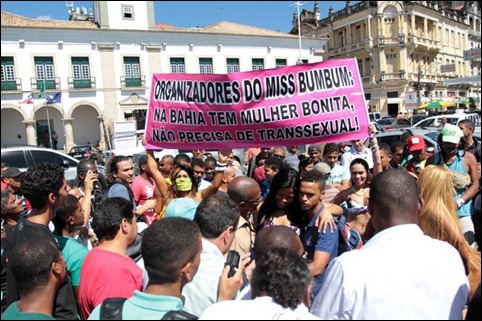 protesto mulheres Miss Bumbum 02