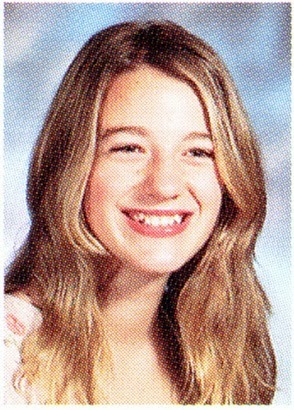 [blake-lively-yearbook-young-2001-photo-GC%255B5%255D.jpg]