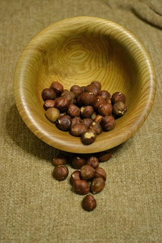 [Hazelnuts---Kentish-cobnuts-and-filb%255B1%255D.jpg]
