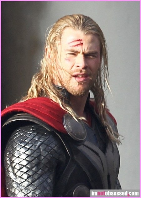 Fotók a Thor The Dark World forgatásáról 01