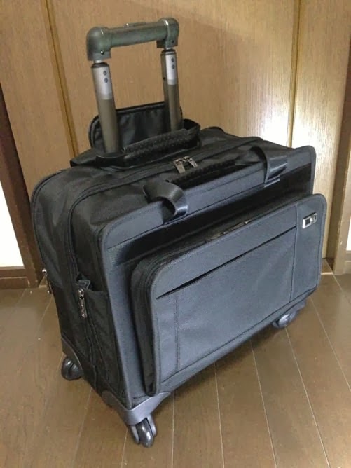victorinox-4wheel01.jpg