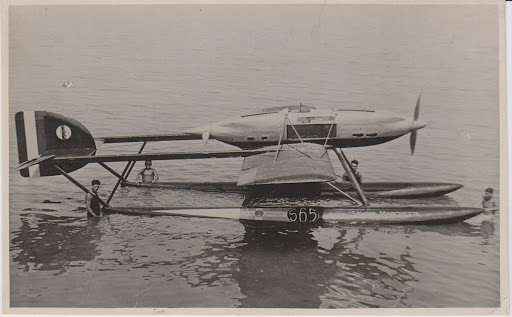 Dornier 335A PFEIL de Tamiya au 1/48e Savoia%252520Marchetti%252520S65%252520%252528a%252529%252520001
